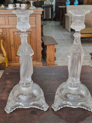 Val Saint Lambert Sacré-Cœur Crystal Candlesticks like new, pair