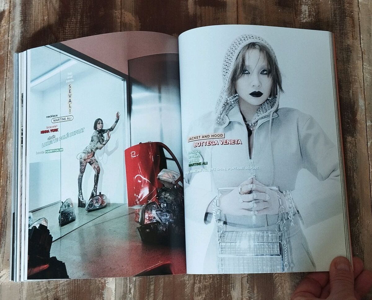 032C Magazine #39 Summer 2021 like new - € 80,00 - Vendora.cy