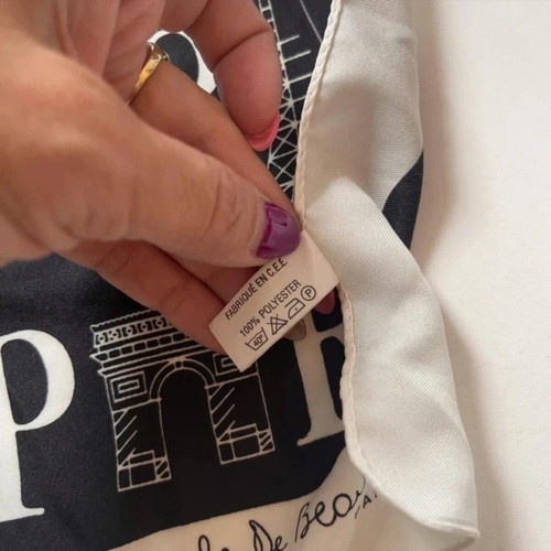 Nicole de Beauvoir Paris scarf black and white, like new, 34 inches