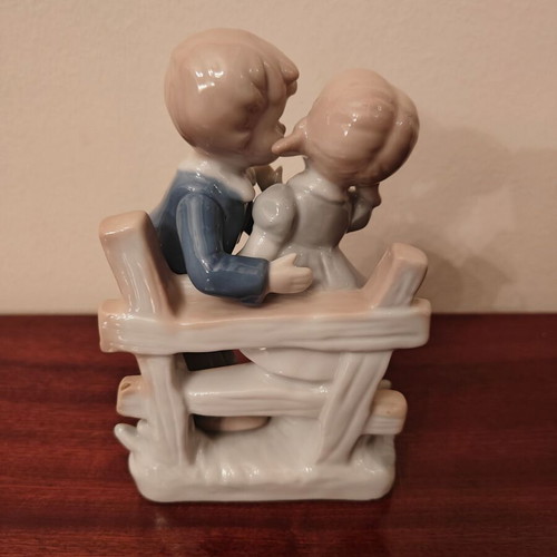 Porcelain figurine used, antique