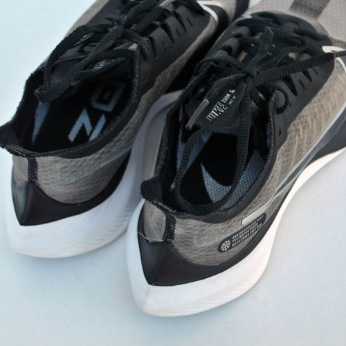 Nike Zoom Gravity athletic shoes like new, size 38, black