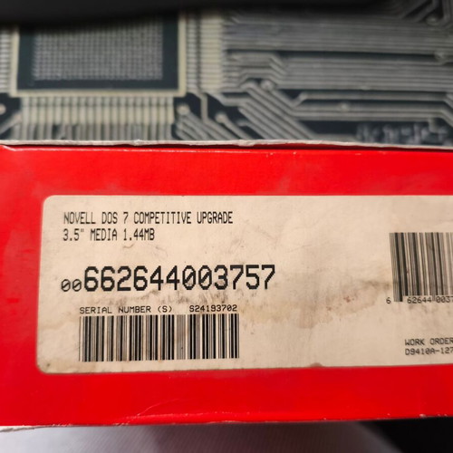 Novell DOS 7 software like new, Big Box with 3.5" floppies