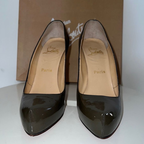 Παπούτσια Christian Louboutin γόβες μεταχειρισμένες, γκρι, νούμερο 39,5