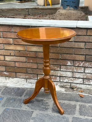 Wooden round side table used with tripod base 62x44 cm
