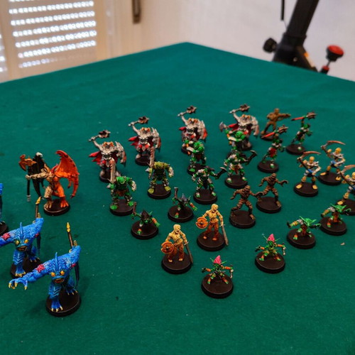 Heroquest board game like new with Frozen Horror expansion