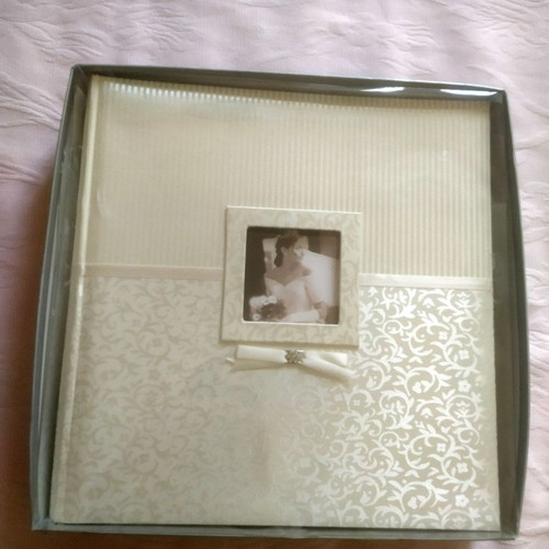 Photo Album 34x34 cm luxury new with rice paper in box
