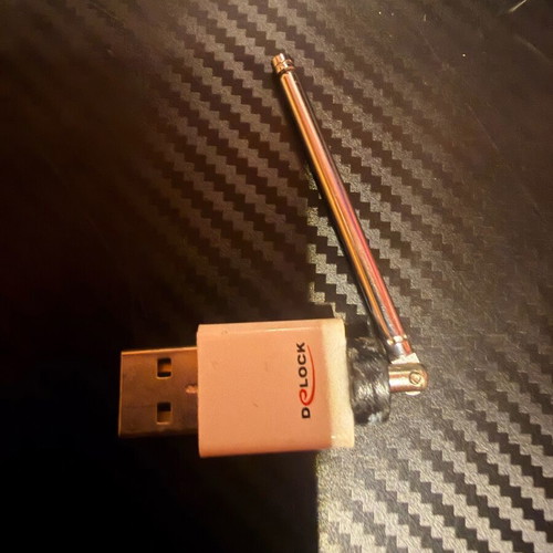 Delock USB 2.0 DVB-T receiver for Windows and Mac like new