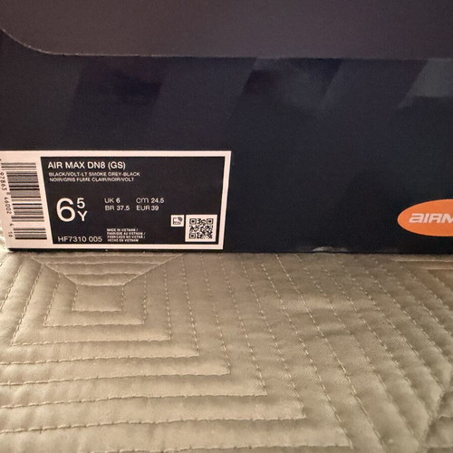 Nike Air Max DN8 GS shoes size 39 used, multicolor