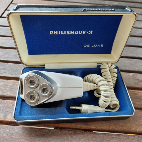 Philishave De Luxe electric shaver vintage, used