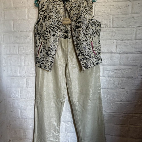 Gianfranco Ferre linen set like new, black and gray