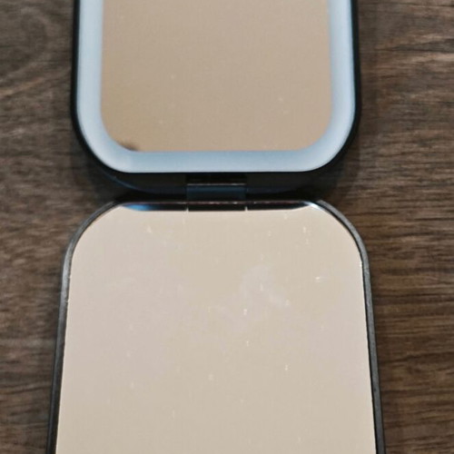Mini flat mirror with LED lamp new