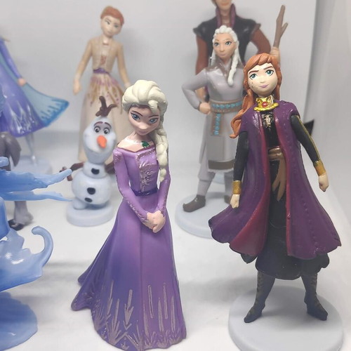 Frozen II Disney collectible figure set, like new, 10 pcs