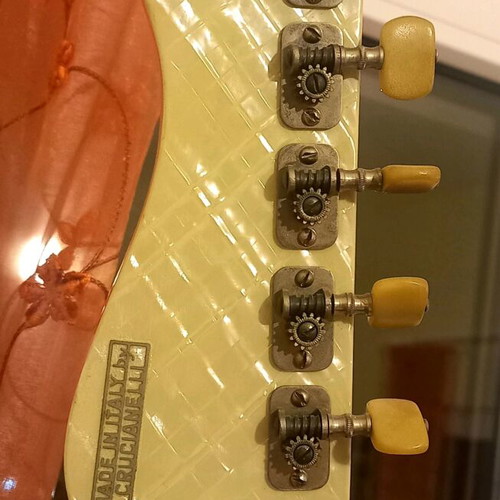 Crucianelli Elite 20v 1962 Electric Guitar used