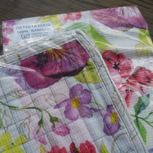 Kitchen towel set and 2 holders 100% cotton new