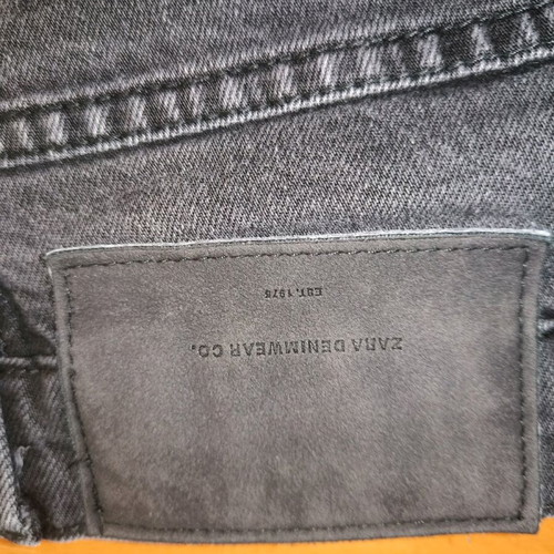 Zara men's black denim bermuda shorts used size 42