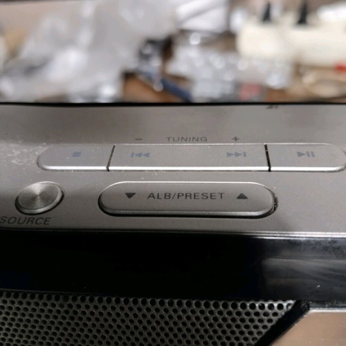 Philips AZ 1880 sound machine with USB, digital radio, MP3 PC input