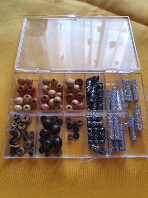 Jewelry making materials like new, pack