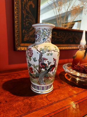 Chinese vase 20th century like new