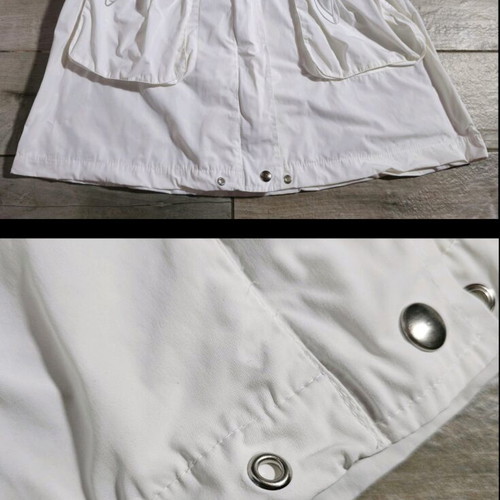 Paranoia white elegant and practical spring-summer parka like new
