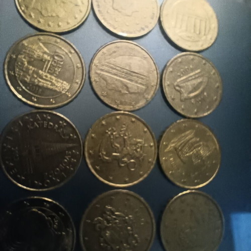 20 different 10 cent coins from 18 countries