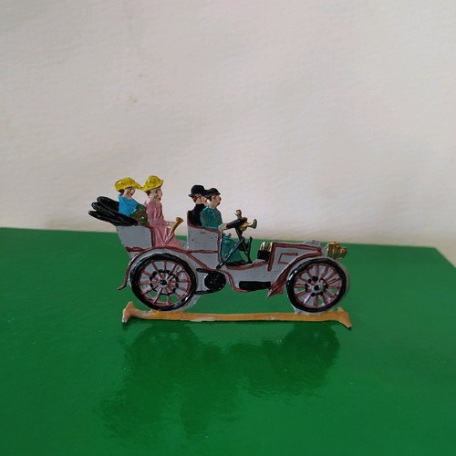 Lead car like new