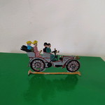 Lead car like new