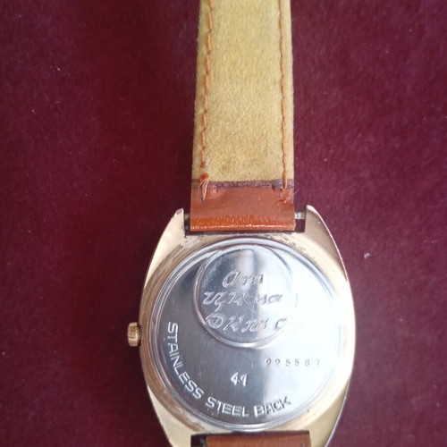 Vintage Ruhla Quartz Watch from GDR like new with gold frame