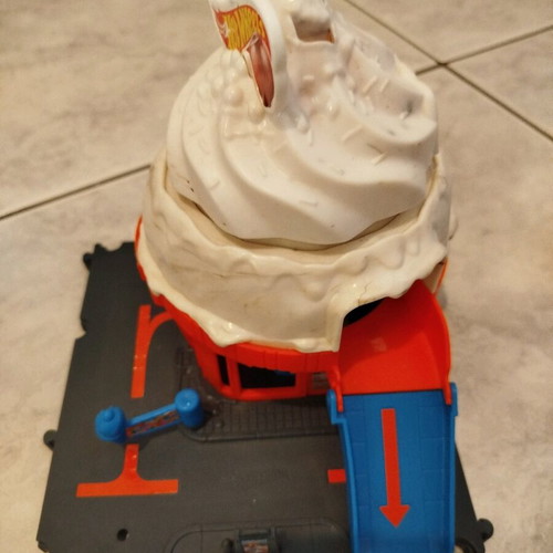 Hot Wheels Ice Cream Track like new