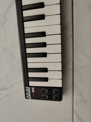 Akai LPK 25 MIDI πληκτρολόγιο ελεγκτής