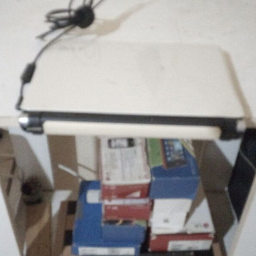 Acer Aspire One KAV 10 used, 2GB RAM, 256GB HDD, Windows 10