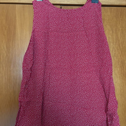 Women's blouse like new, red with white dots, size XL