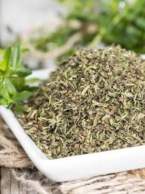 Throubi new leaf from Greece aromatic herb
