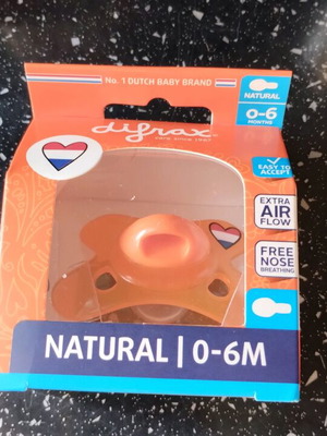 Difrax baby pacifiers new, sealed