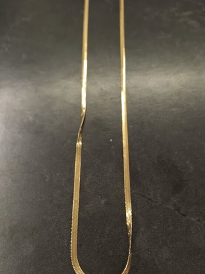 Necklace made of stainless steel in gold color like new