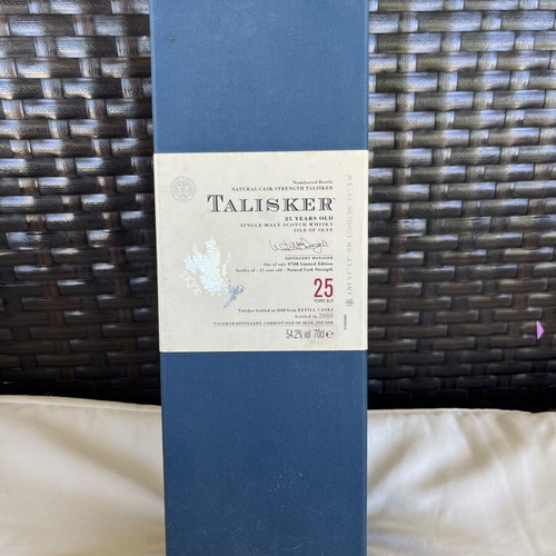 Talisker 25yrs 2008 bottle number 0059 like new, rare edition