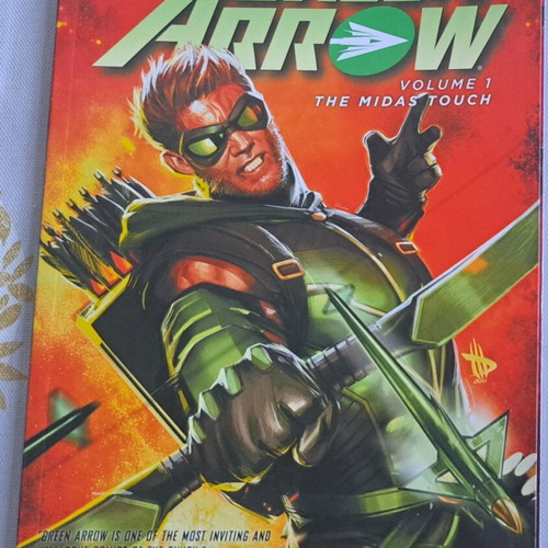 Green Arrow Vol. 1 The Midas Touch comic like new