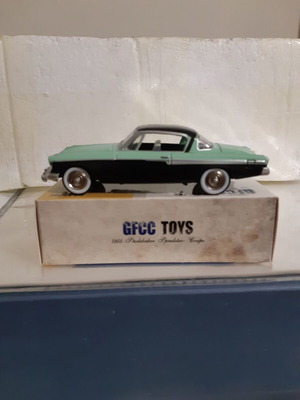 Studebaker Speedster 1/43 scale new collectible
