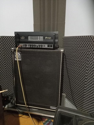 Ampeq SVT2 PRO Bundle σε πολύ καλή κατάσταση, studio χρήση