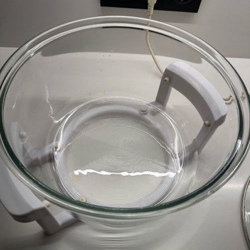 Izzy AC2 Multi Green halogen oven used
