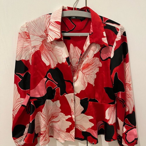 Zara satin floral blouse tunic like new, size S-M