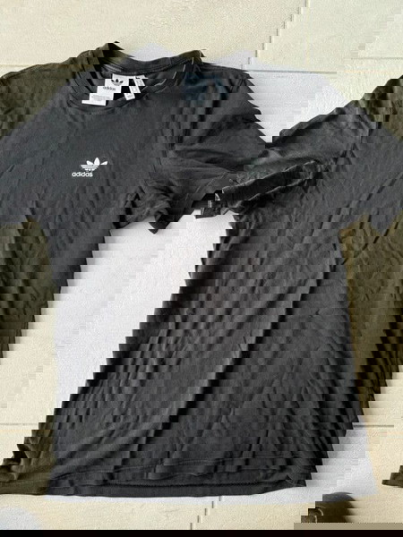 Adidas tee