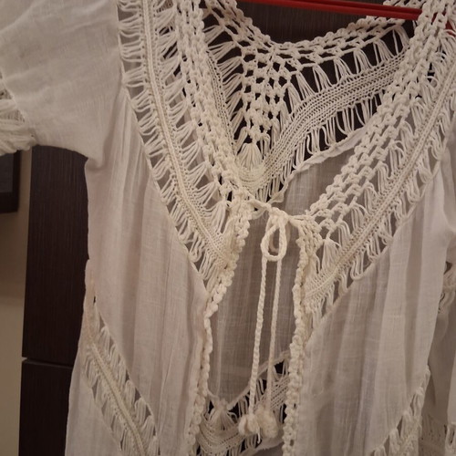 Kaftan with fringes, like new, white, sizes M to XXL