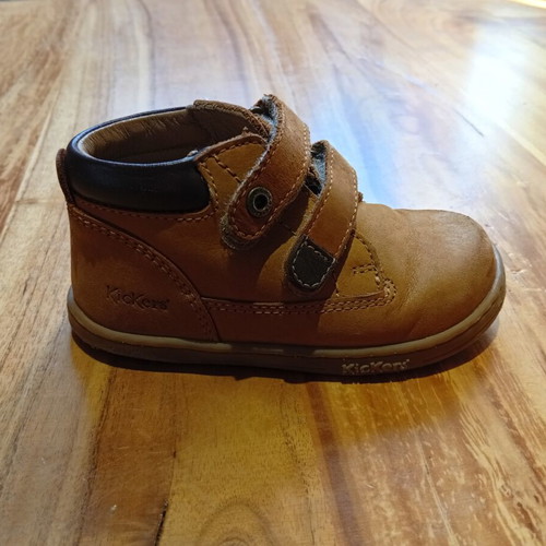 Kickers children's boots size 23 like new