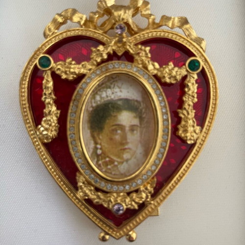 Fabergé Heart-Shaped Miniature Picture Frame New