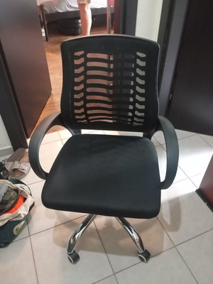 Office chair like new