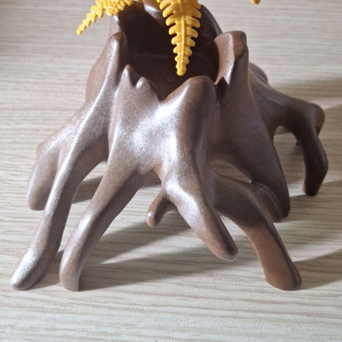 Playmobil Cave People Set with 2 Smilodons like new
