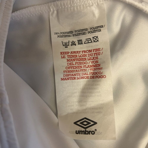 Manchester City Umbro Vintage Shorts like new, official product