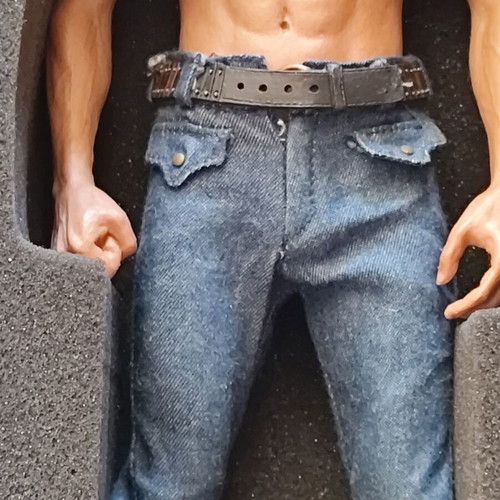 Bruce Lee BL-1 Enterbay Limited Edition statue boxed