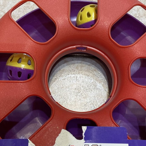 KONG Active Eight Track Interactive Cat Toy new