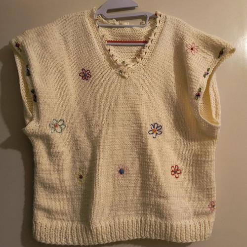 Women's handmade knitted vest with flowers new, size XL/XXL